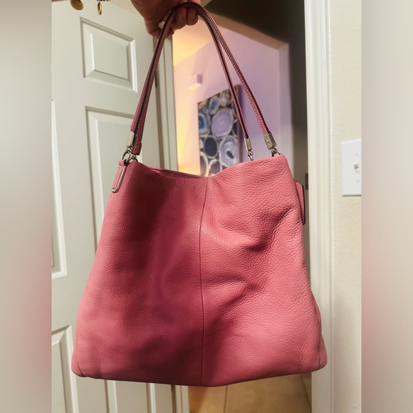 Coach Phoebe - Picture 3 of 3